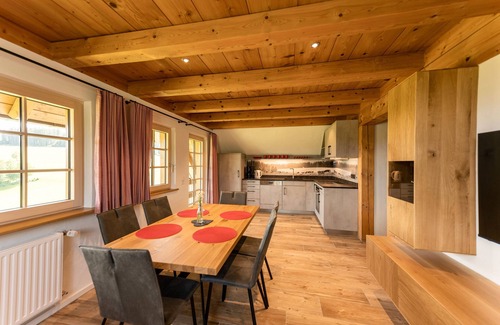 Breitnau Apartment | Apartment 'Tannenstube' with Mountain View, Balcony and Wi-Fi