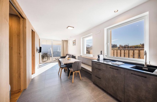 Renon Apartment | Apartment "Thalerhof Sancta Sebastianus" with Mountain View, Garden & Wi-Fi
