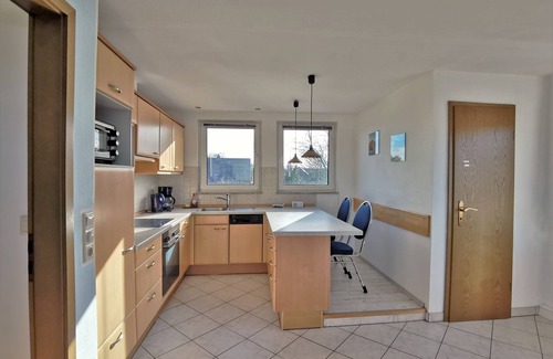 Silberstedt Apartment | Apartment Thiessen - with sunny balcony - Ferienwohnung Thiessen