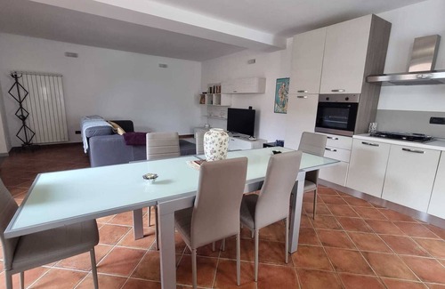 Rocca Grimalda Apartment | Apartment 'Tra Vigneti E Mura'