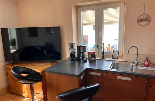 Purgen Apartment | Apartment 'Umgebautes Bauernhaus' with Shared Terrace and Wi-Fi