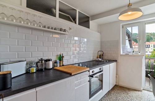 Pforzheim Apartment | Apartment "Unterkunft Brötzingen" with Private Balcony & Wi-Fi