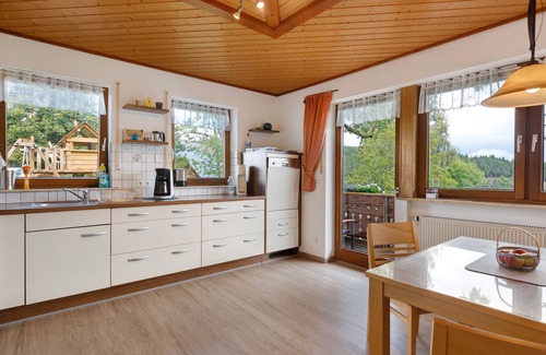 Sankt Georgen im Schwarzwald Apartment | Apartment 'Ursprung' with Balcony and Wi-Fi