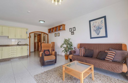 Chayofa Apartment | Apartment Villasol Pet-Friendly, with Pool, Wi-Fi, Terrace, Mountain and Sea Views
