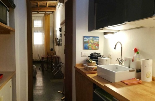 Monti Apartment | Apartment Virgilio in Monti, a true oasis of tranquility in the center of Rome