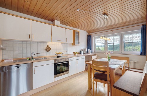 Sankt Peter Apartment | Apartment 'Vogelsang' with Shared Garden, Balcony and Wi-Fi