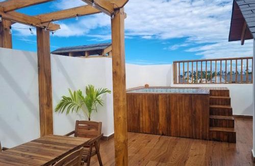 La Iglesia Apartment | Apartment w private terrace and Jacuzzi