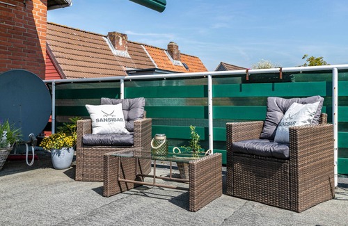 Wesselburen Apartment | Apartment 'Watt´n Room' with Balcony and Wi-Fi