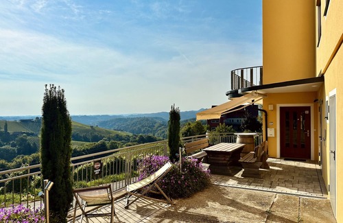 Glanz an der Weinstrasse Apartment | Apartment Weingartenblick