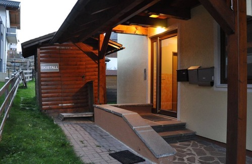 Flachau Apartment | Apartment Weltcupblick - Apartment 2-5 people (2 separate bedrooms)