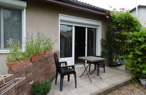 Villars-les-Dombes Apartment | Apartment with terrace, near the bird park, nearby shops