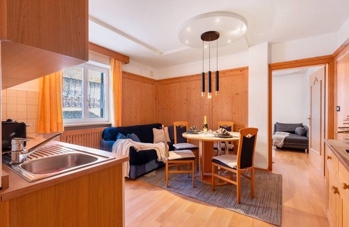 Trodena Apartment | Apartment 'Wiesenheim - Romantic' with Mountain View, Shared Pool and Wi-Fi