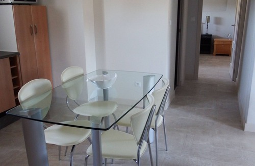Arboleas Apartment | Apartment with 2 Bedrooms & Terrace
