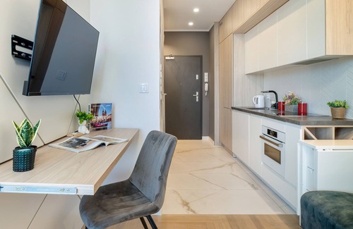 Grzegorzki Apartment | Apartment with a Balcony | Parking | City View | Smart TV | Remote Work | Krakow