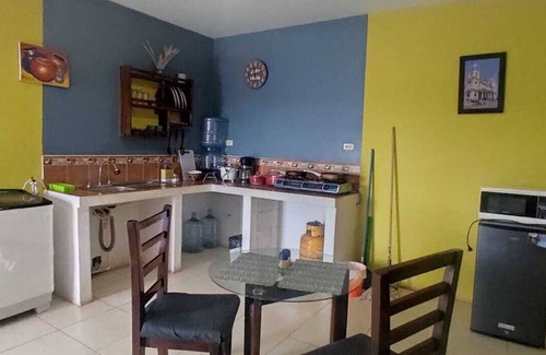 Granada Apartment | Apartment with all you need at home, great location 5 minutes from Granada town