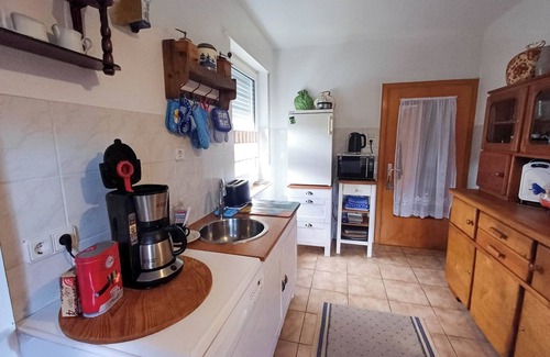 Hontrup Apartment | Apartment with balcony in Teutoburg Forest