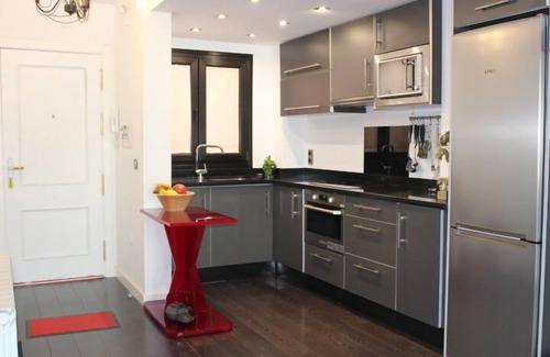 Pinos Genil Apartment | Apartment with caracter
