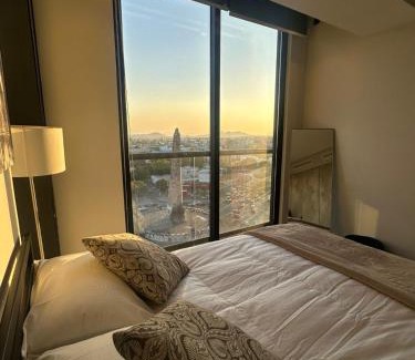 Americana Apartment | Apartment with city views central area