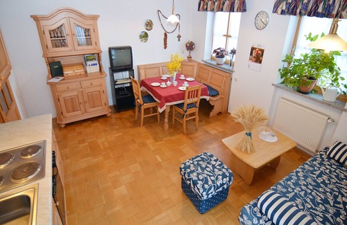 Schoensee Apartment | Apartment with garden and sauna tranquil area