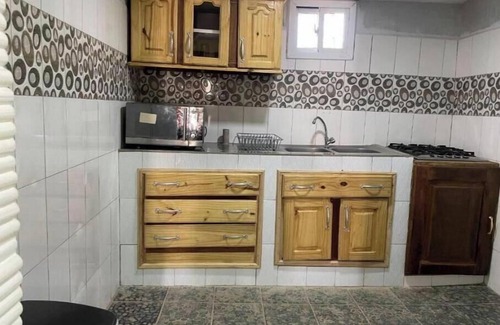 West Coast Division House | Apartment with View and Balcony B