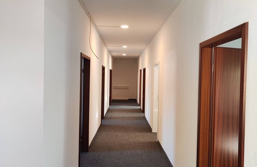 Leimen Apartment | Apartment with kitchen, bathroom and 7 bedrooms