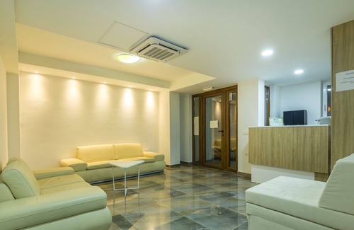Ohrid House | Apartment with Lake View-Top Floor- Hotel Villa Jordan
