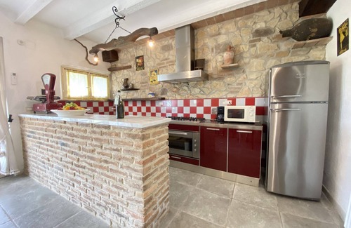 Pomarance Apartment | Apartment with large living room and panoramic garden terrace