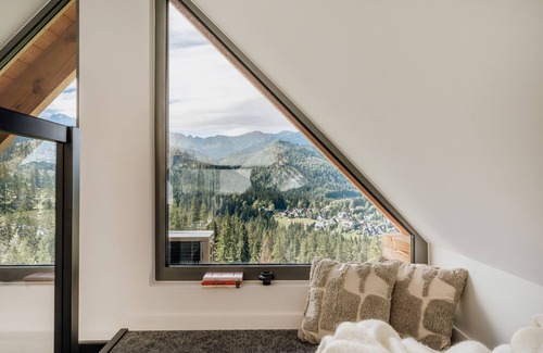 Zakopane Apartment | Apartment with outdoor pool and Tatra panorama