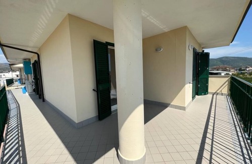 Fondi Apartment | Apartment with panoramic terrace and private parking:location fondi-sperlonga