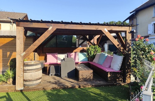Charavines Apartment | Apartment with terrace and access to private pool near Lake Paladru
