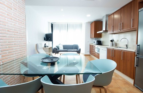 El Perello Apartment | Apartment with terrace and views of the beach