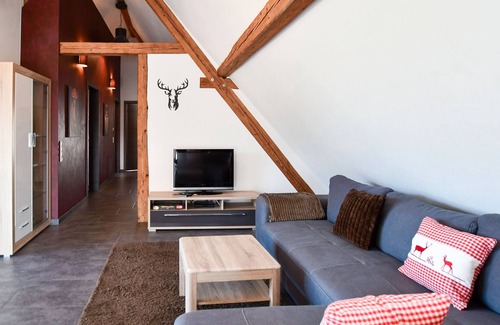 Fischerbach Apartment | Apartment 'Zum Krummholz' with Mountain View, Balcony and Wi-Fi