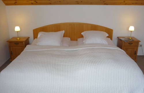 Chyne Hotel | Apartmenthaus Graf