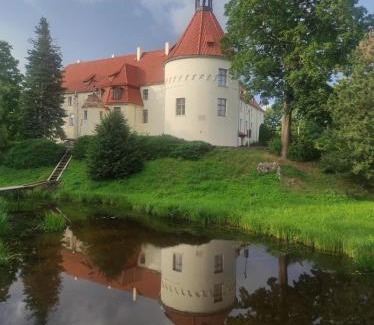 Jaunpils Apartment | Apartmenti Ezerkrasti