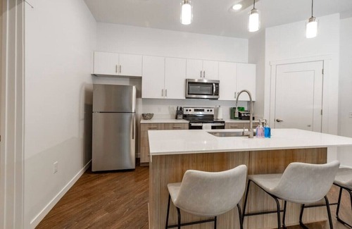 North Salt Lake Apartment | Apartments 2106 · Luxury style 1 bed 1 bath apartment