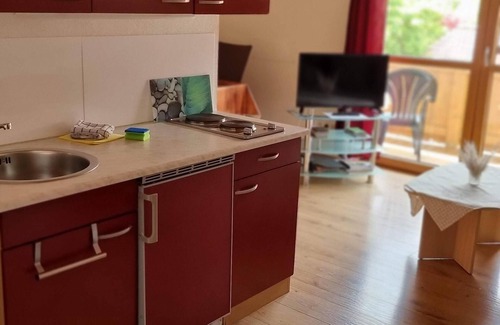 Unterwoessen Apartment | Apartments 40 m², 1-2 persons, living room, 1st sep. Bedroom, balcony