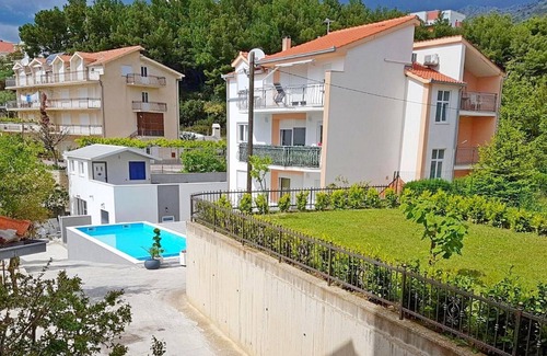 Podstrana Apartment | Apartments Ante, (15227), Podstrana, Croatia