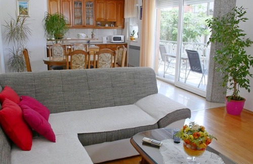 Podstrana Apartment | Apartments Ante, (15229), Podstrana, Croatia