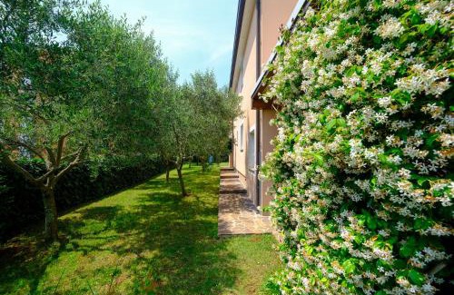Fiorini Apartment | Apartments Antonac