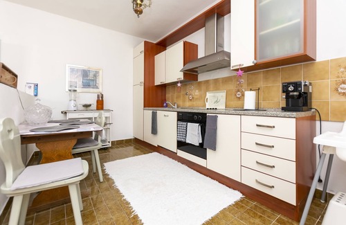 Duce Apartment | Apartments Diora (45861-A1) - Duce