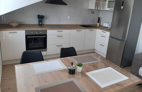 Zavala Apartment | Apartments Dobrila