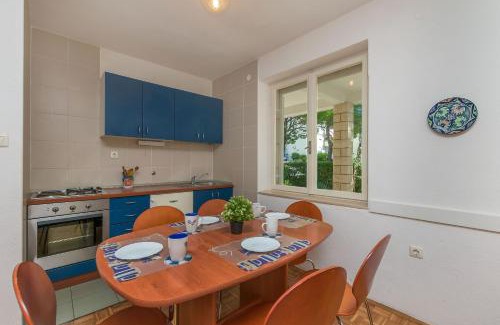 Baska Voda Apartment | Apartments Dubravka