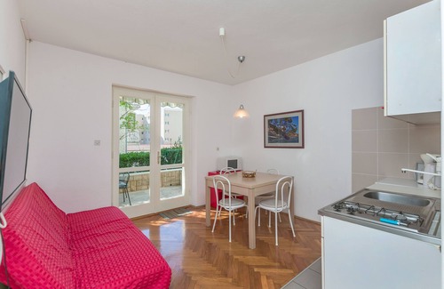 Baska Voda Apartment | Apartments Dubravka