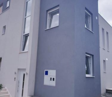 Promajna Apartment | Apartments Ellie