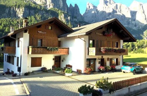 Colfosco House | Apartments Fiordalisi