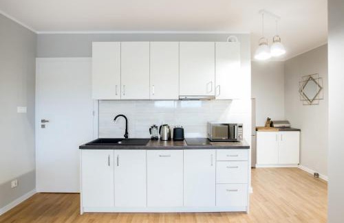 Pierwoszyno Apartment | Apartments Gdynia Na Fali with Free Parking by Noclegi Renters