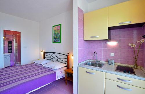 Krizni rat Apartment | Apartments Gilve