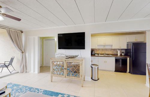 Mary Esther Apartment | Apartments in Mary Esther, FL, USA