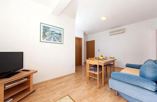 Tucepi Apartment | Apartments IVO