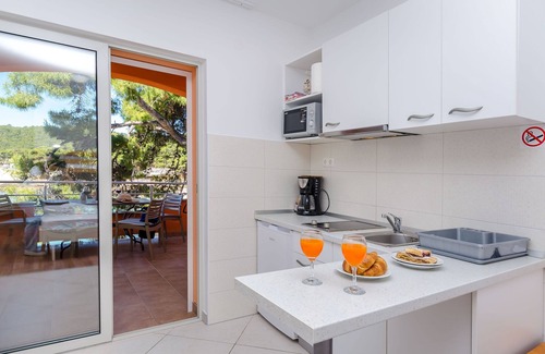 Milna Apartment | Apartments Juka (119551-A3) - Milna - island Hvar